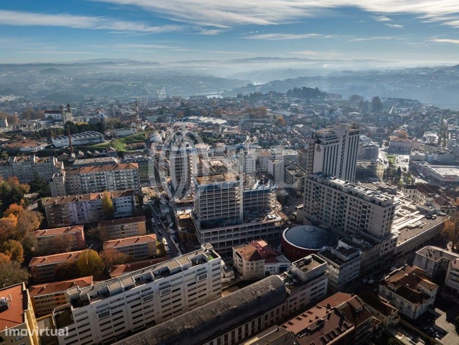 Apartamento T0 no Fernão Magalhães 127, Porto