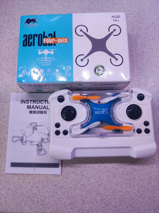 Міні Дрон. Літак з пультом дистанційного керування.  Квадрокоптер.