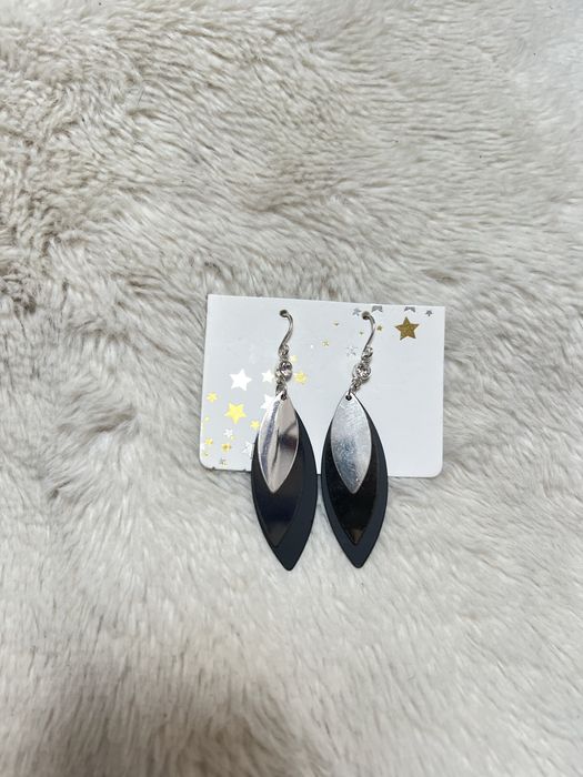 Piękne wiszące kolczyki