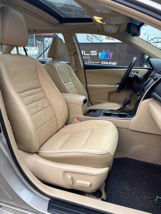 Аренда авто. Гібрид. Business. 2016г