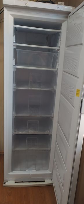 Морозильна камера Westfrost wd 285f