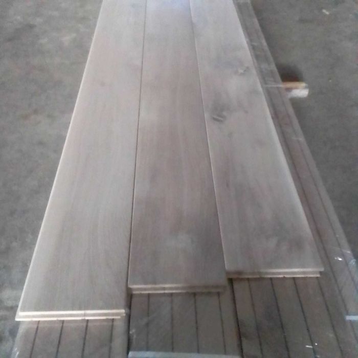 Deski podłogowe dębowe lite gr. 21mm szer. 125mm dł. 200-400cm