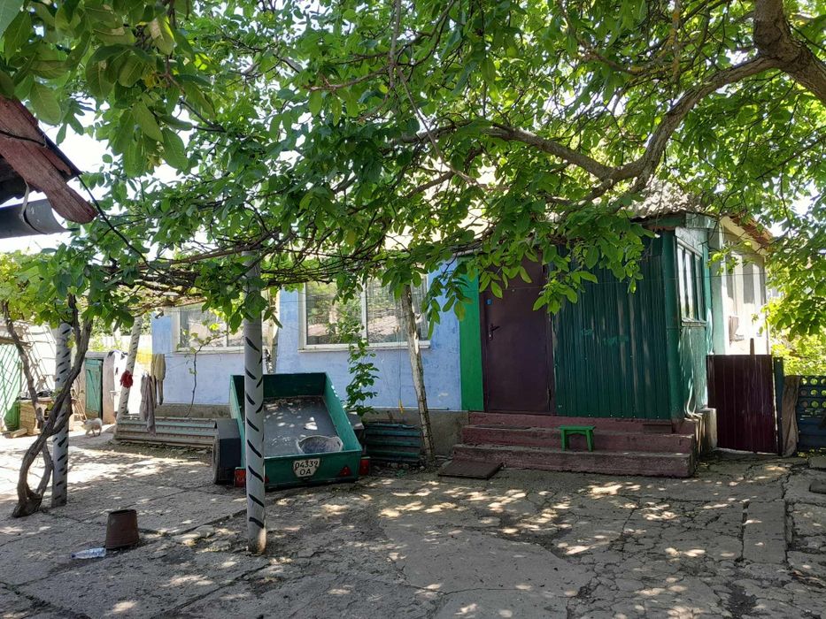 Продам великий будинок