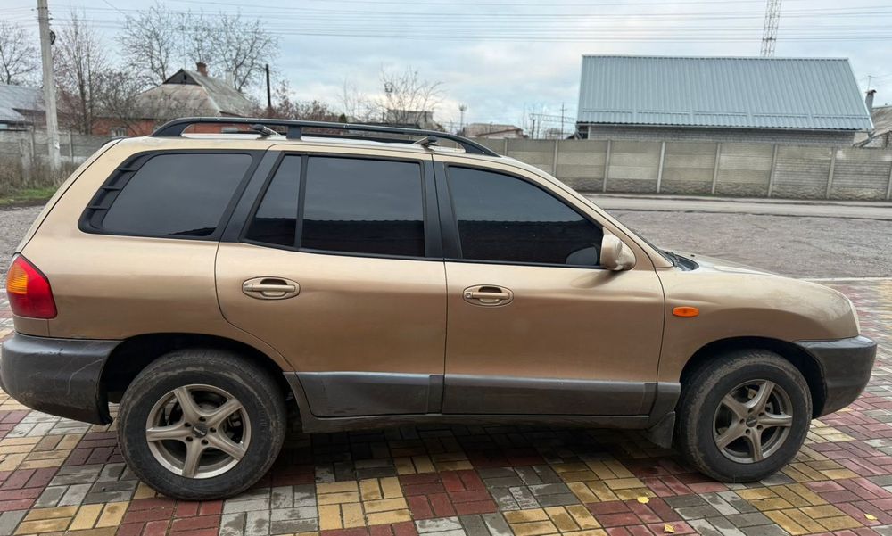 автомобиль  Hiundai Santa fe
