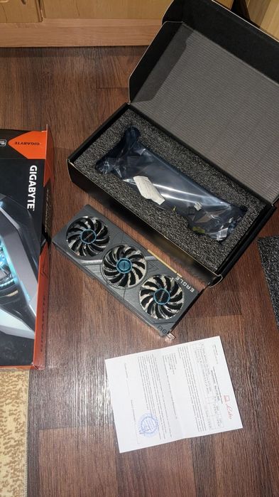 Продам видео карту GeForce RTX 4060 Egle