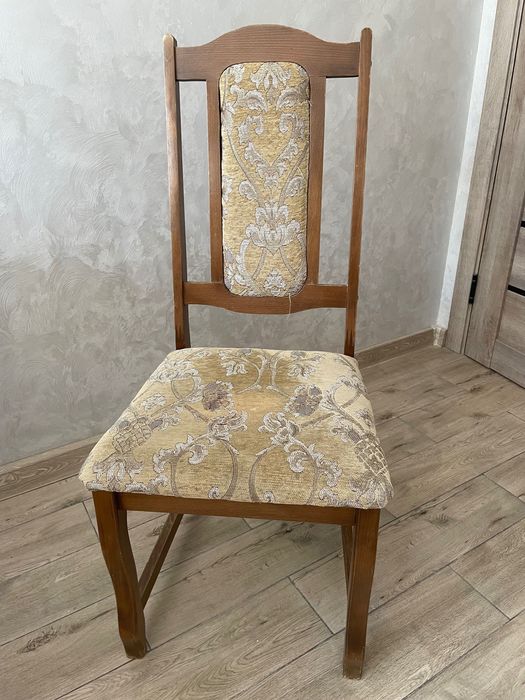 Стул, табуретка , кухонний стілець