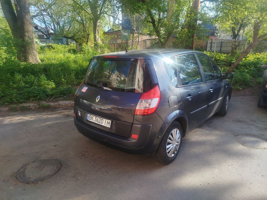 Продам автомобіль.
