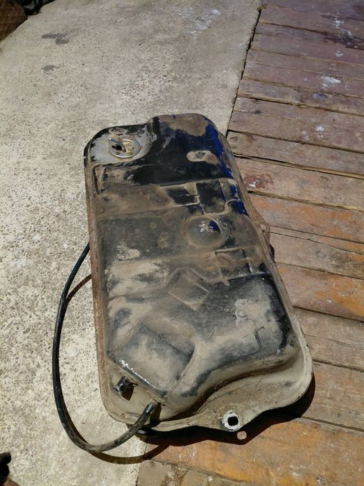 Славута бак бензиновий