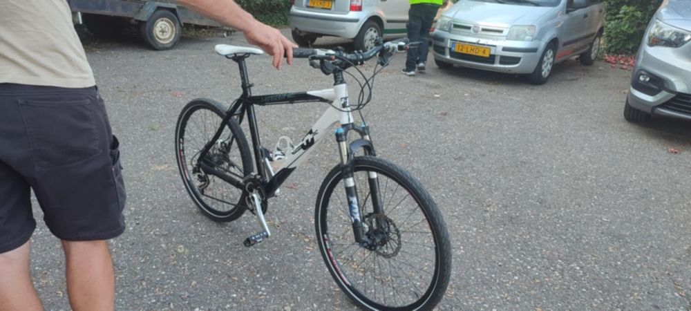 Rower górsk Haibikei amortyzator foxa