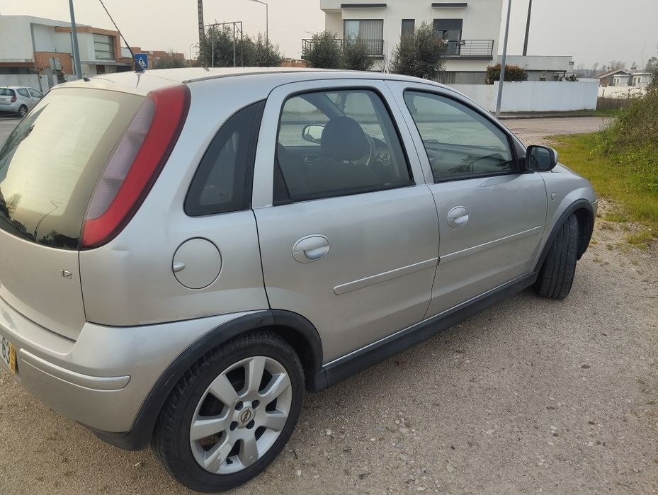 Opel corsa 1.2 de 2006