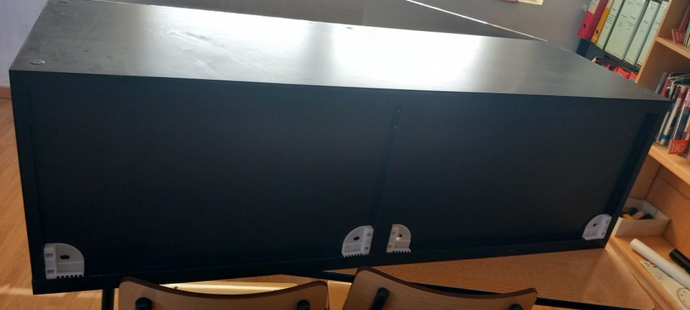 Armário de parede do ikea