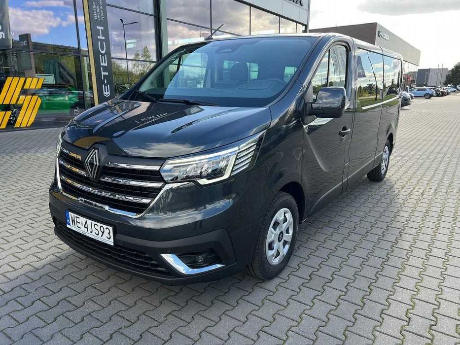 Wynajem Busa 9- Osobowy Wypożyczalnia Busów Renault Trafic Long