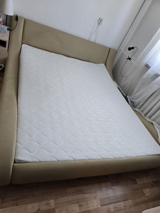 Łóżko tapicerowane 200x200 + materac 160x200 | Stan dobry