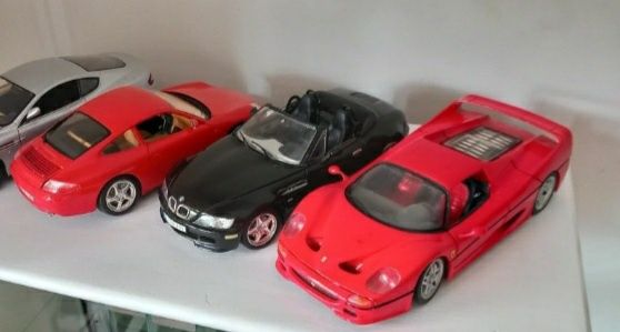 Veículos  escala 1/18