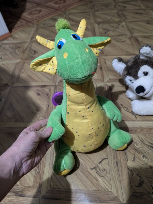 М'які іграшки віддам