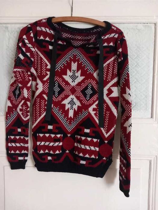 Sweter aztec boho wzór XS S Esmara