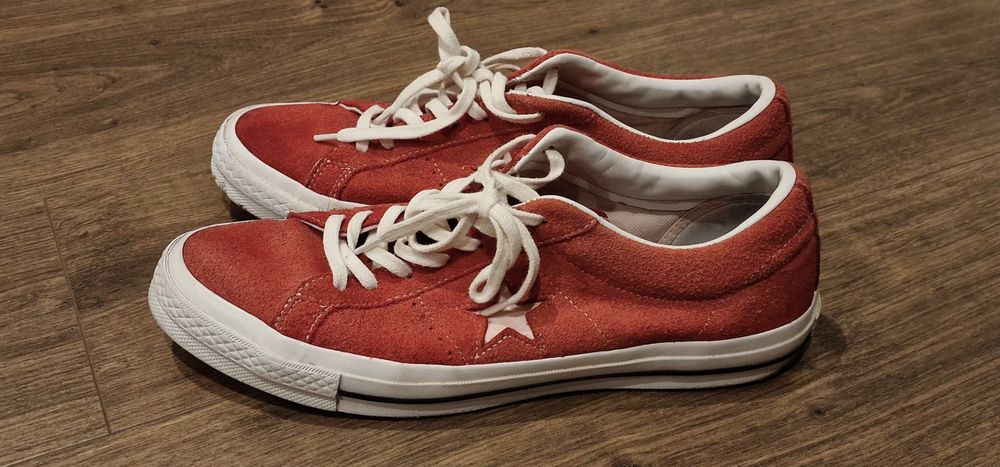Ténis Converse 44