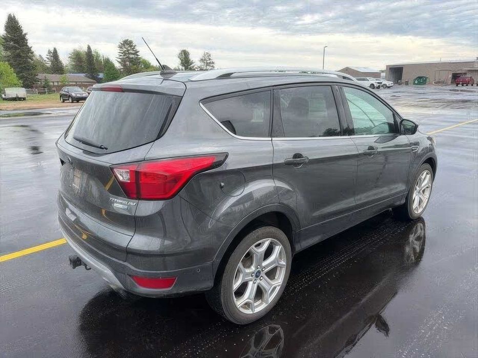 Ford Escape Titanium      2019