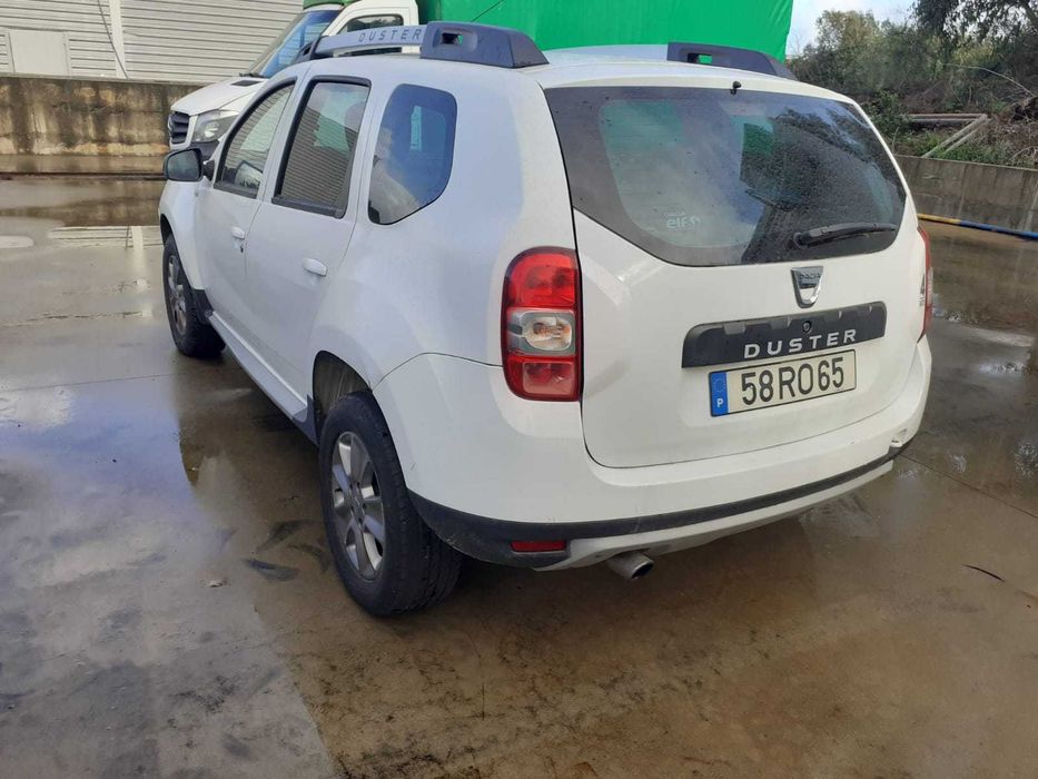 Dacia Duster 1.5 dCi 4x4 – 2016 - Branco - 58-RO-65