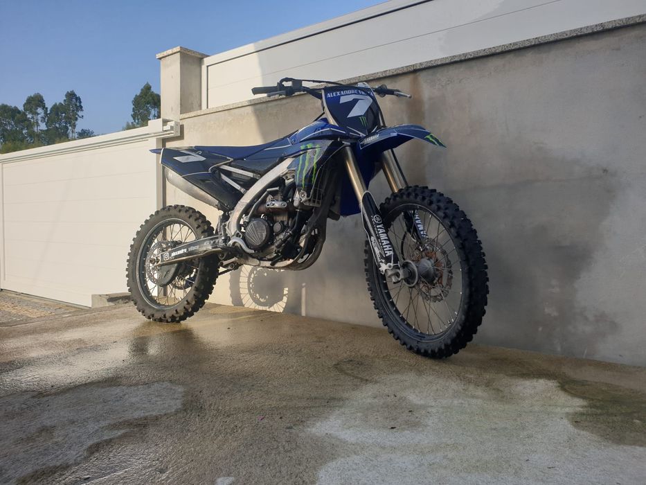 Vendo Mota Yamaha YZ250F