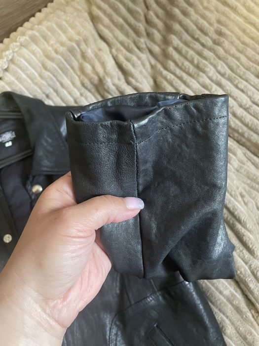 Чоловіча шкіряна куртка