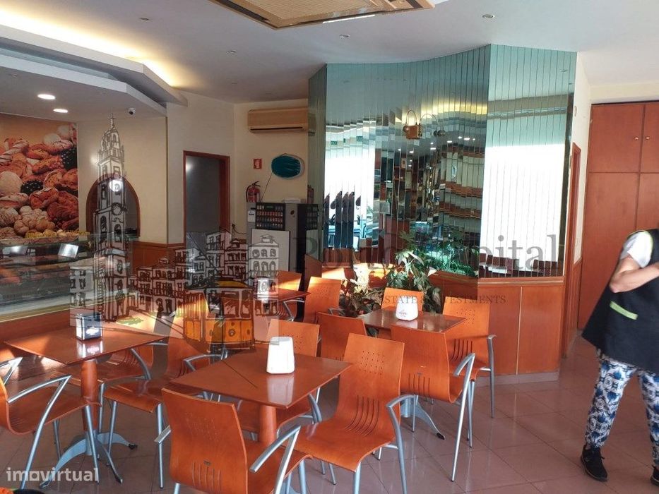 trespasse de Padaria e cafetaria fabrico próprio.