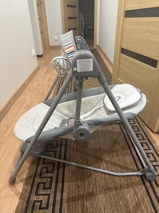 Leżaczek bujaczek elektryczny lionelo