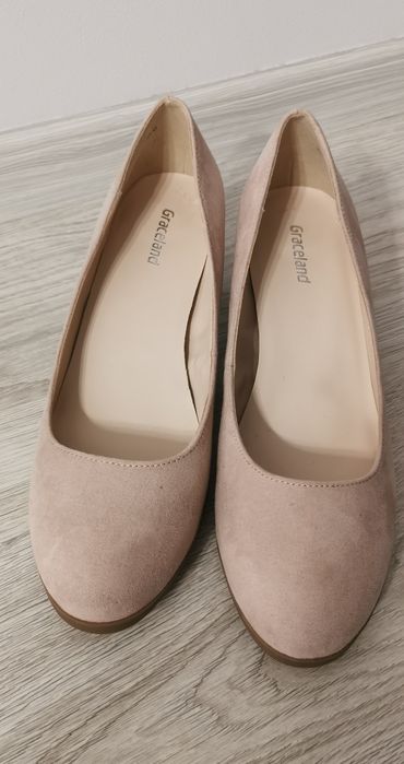 Buty, półbuty nowe 37