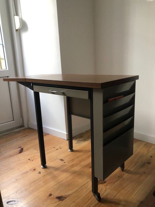 Mesa de Escritório Extensível Vintage – anos 70 - Negociável