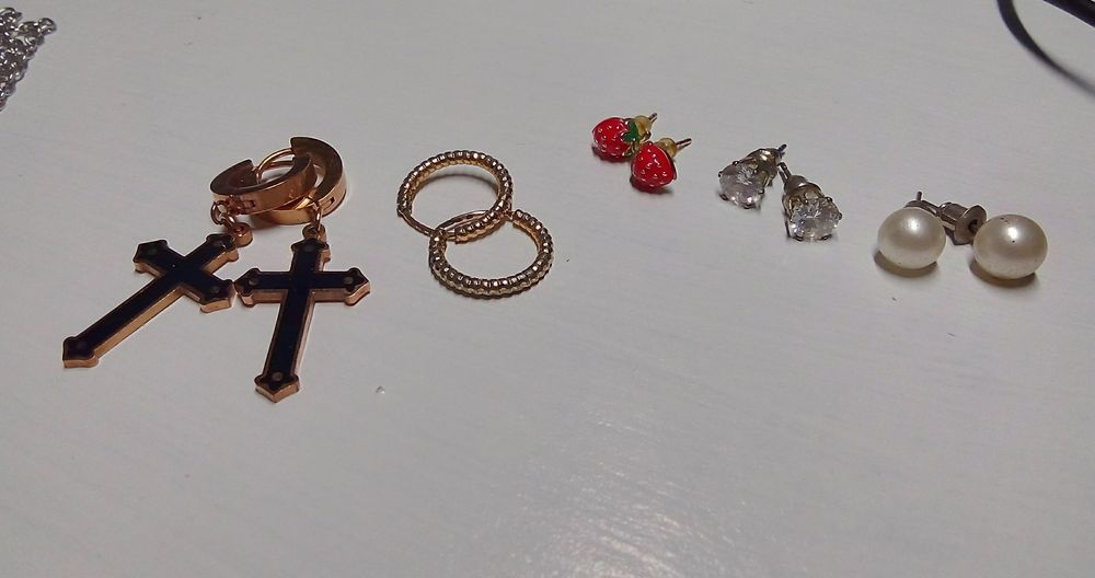 Серьги золотые, маленькие серьги гвоздики