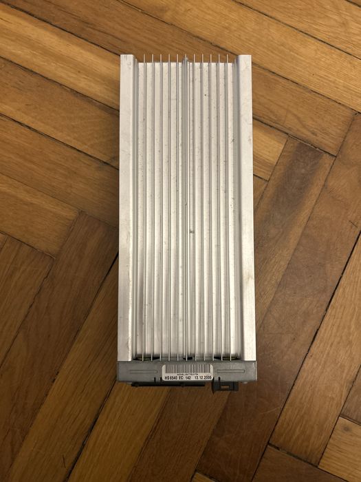 Bmw e87 e90 e91 e92 wzmacniacz audio harman top hifi