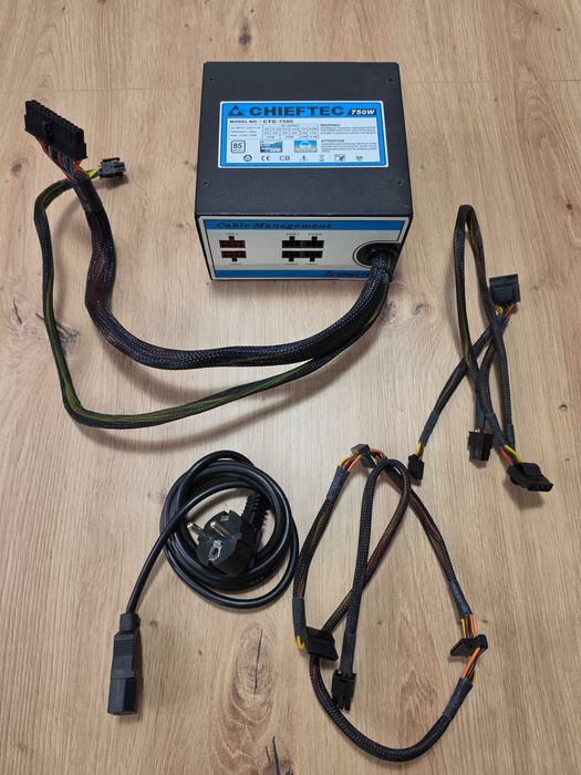 zasilacz Chieftec 750W