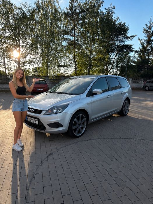 Ford Focus Kombi 1.8 benzyna LIFT/ROZRZĄD NA ŁAŃCUCHU/Stan idealny/Bezwypadkowy/GOTOWY DO REJESTRACJI,OPŁACONY