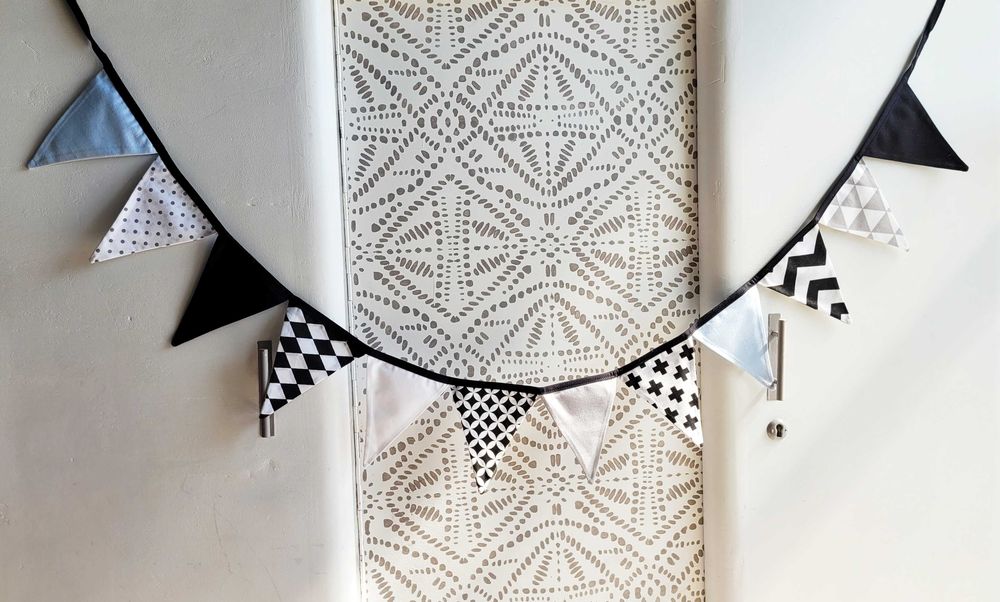 Girlanda, chorągiewki, proporczyki dla dziecka, niebieski, czarny