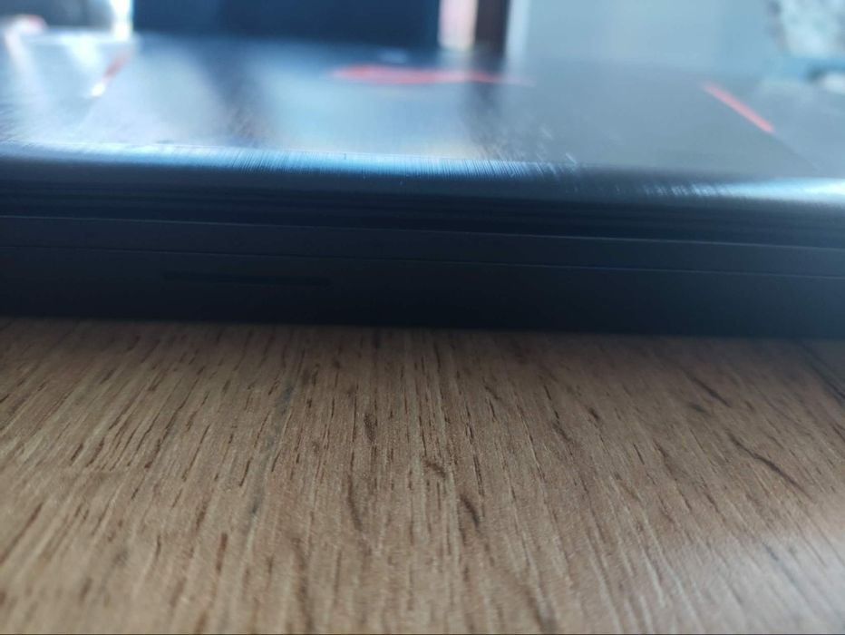 ASUS ROG GL553VD 17.3" – i5 / GTX 1050