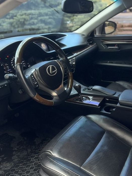 Lexus ES 350 2014 року