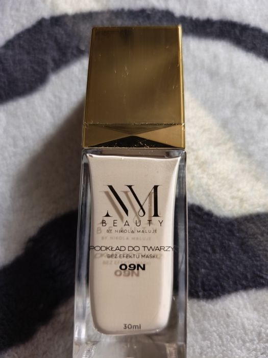 Podkład Nikola maluje nm beauty 9n