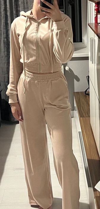 Sprzedam welurowy dres