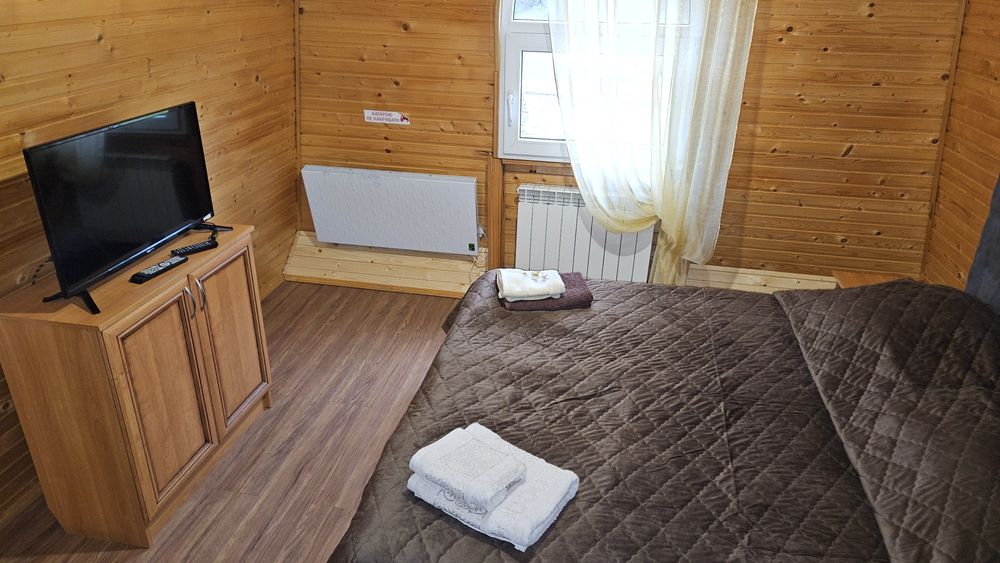 Vip apart  в Садибі з Джерельною водою біля гори, лісу та Східниці