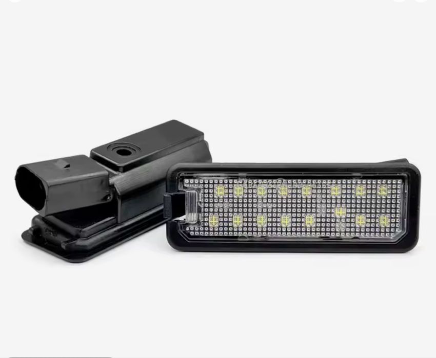 Подсветка номера Skoda Superb освітлення мото