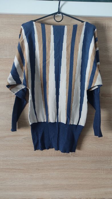 Sweter cienki wielobarwny