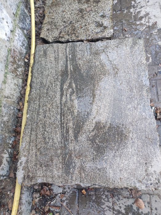 Sprzedam stare płyty granitowe