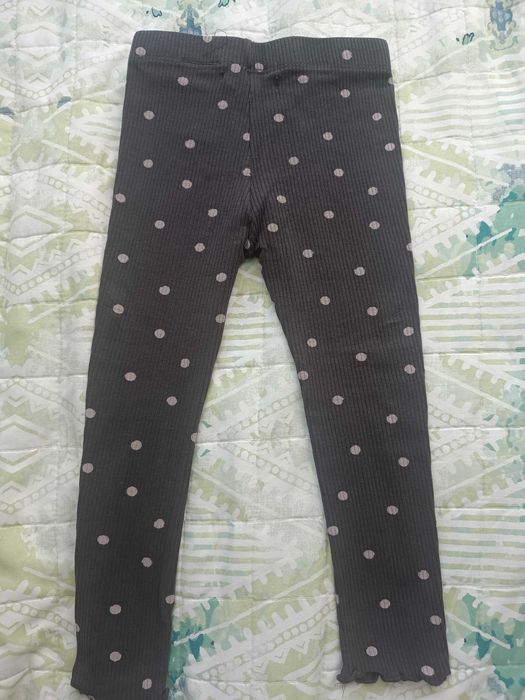 Legginsy dla dziewczynki prążkowane 104