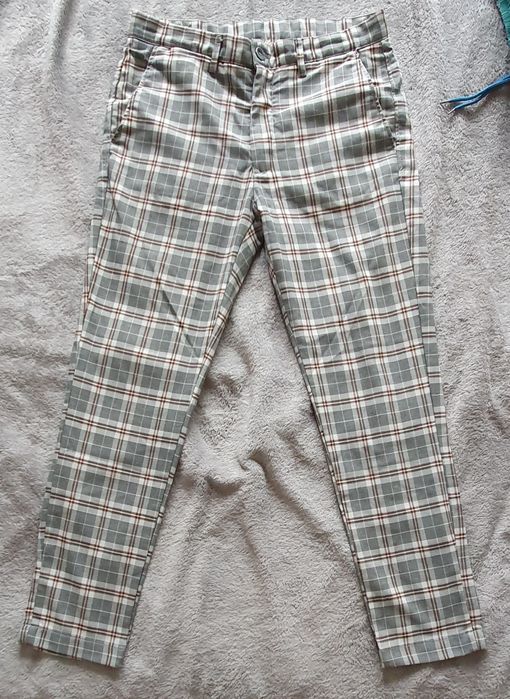 Calça quadriculada Zara
