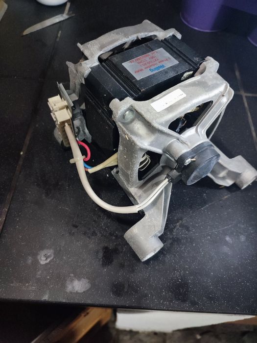Motor máquina roupa