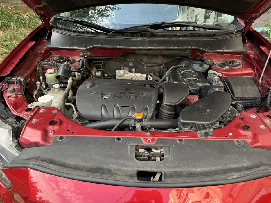 Mitsubihi Outlander XL