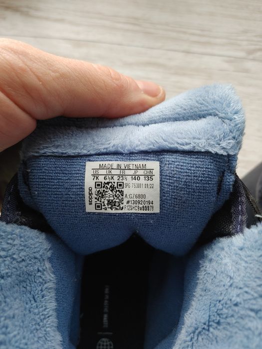 ŚNIEGOWCE ADIDAS Winter  boots GZ6800 R. 23l