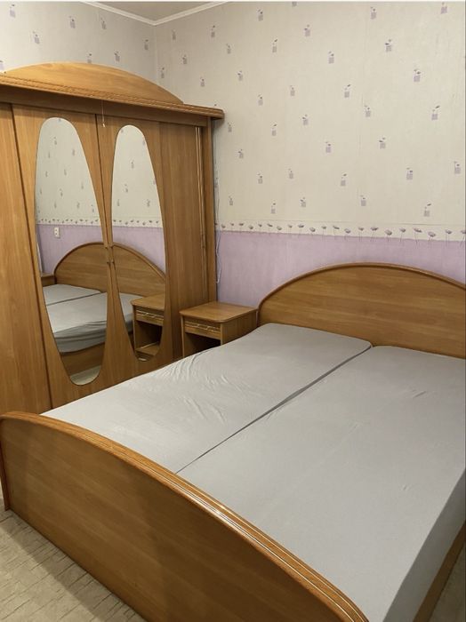 Сдам посуточно 2 кв./апарт.м.Спортивная,Металлист,Конный рынок,центр.