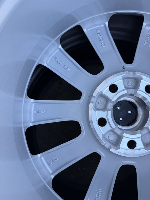 Диски 17 5.108 ЕТ52,5 7,5jx17H2 Ford C-Max Kuga