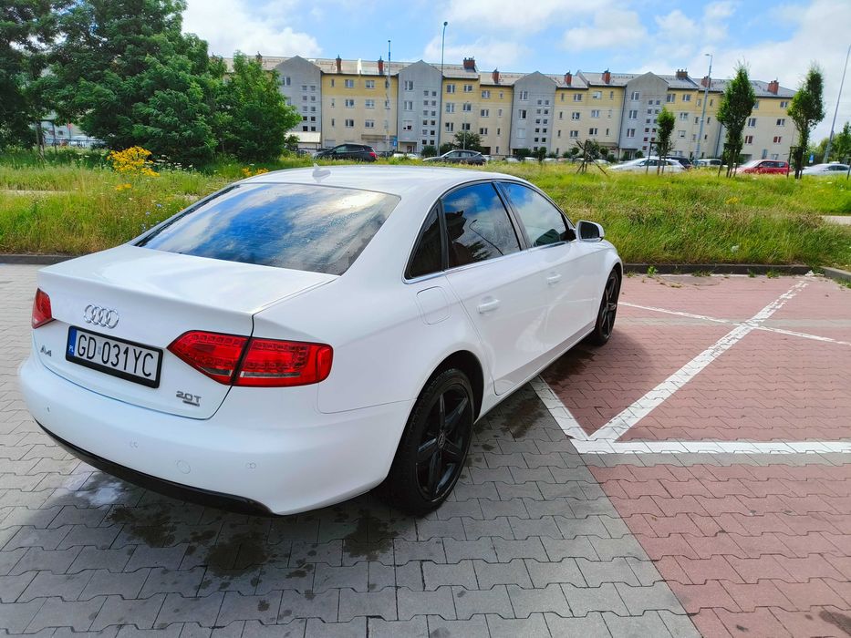 Samochód Audi a4 b8